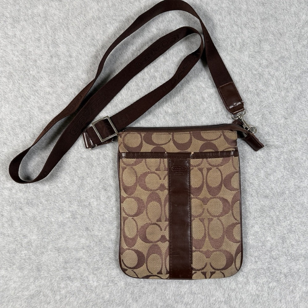 VTG Coach Signature Monogram Canvas Messenger Crossbody Bag Brown Y2K